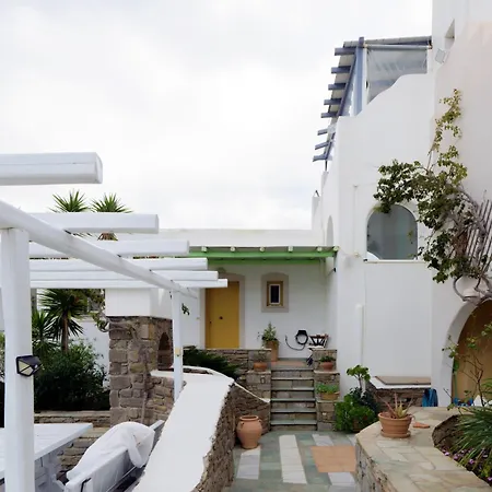 Semesterbostad Callisto Houses *