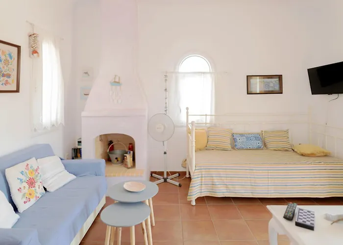 Callisto Houses Ferienhaus *