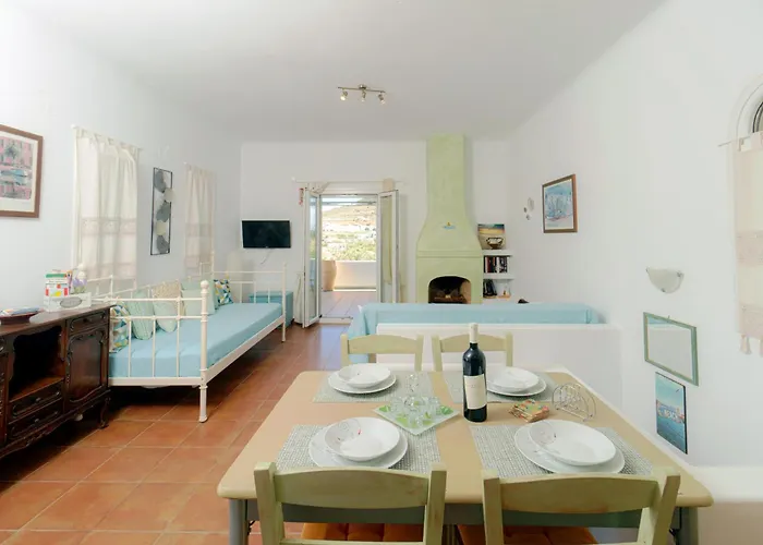 Callisto Houses Ferienhaus *