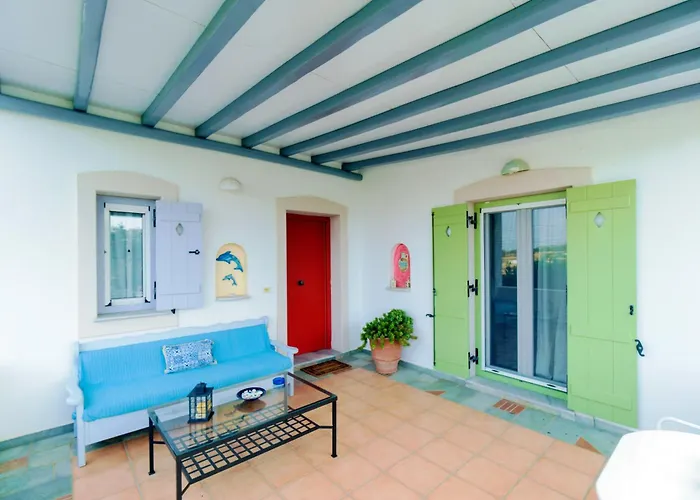 Callisto Houses Ferienhaus