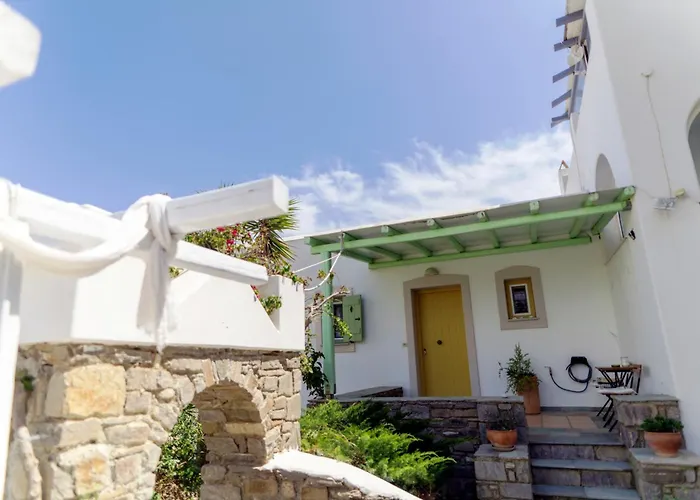 Callisto Houses * Marpissa