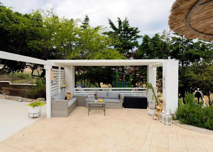 Holiday home Callisto Houses Marpissa